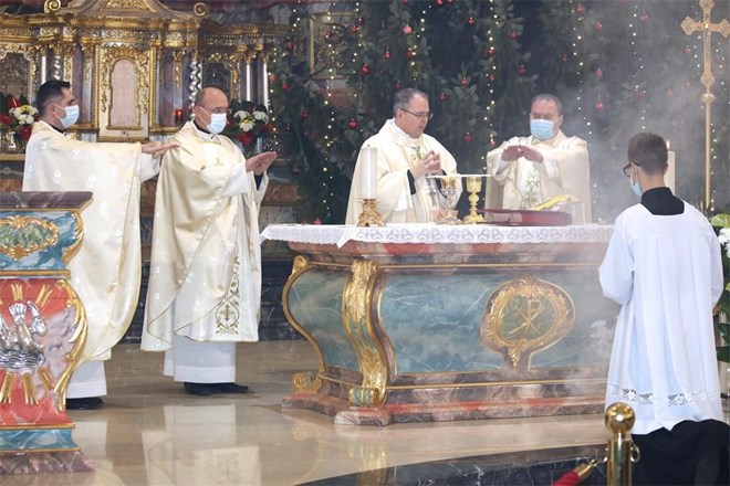 Biskup Radoš: „Pozvani smo biti zvijezde jedni drugima na putu prema Bogu!“
